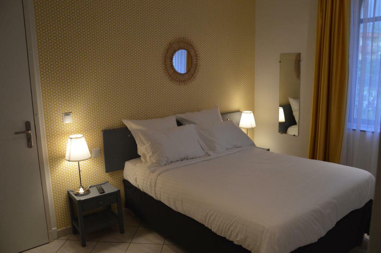 סן-מקסים Hotel Le Castellamar מראה חיצוני תמונה